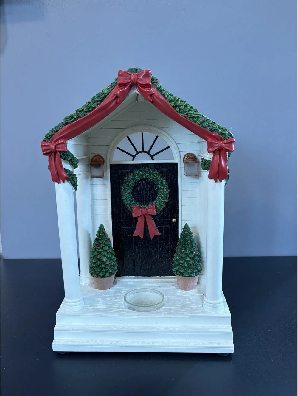Yankee Candle Christmas Front Door Tealight Holder w/Lights -Missing Tart Warmer